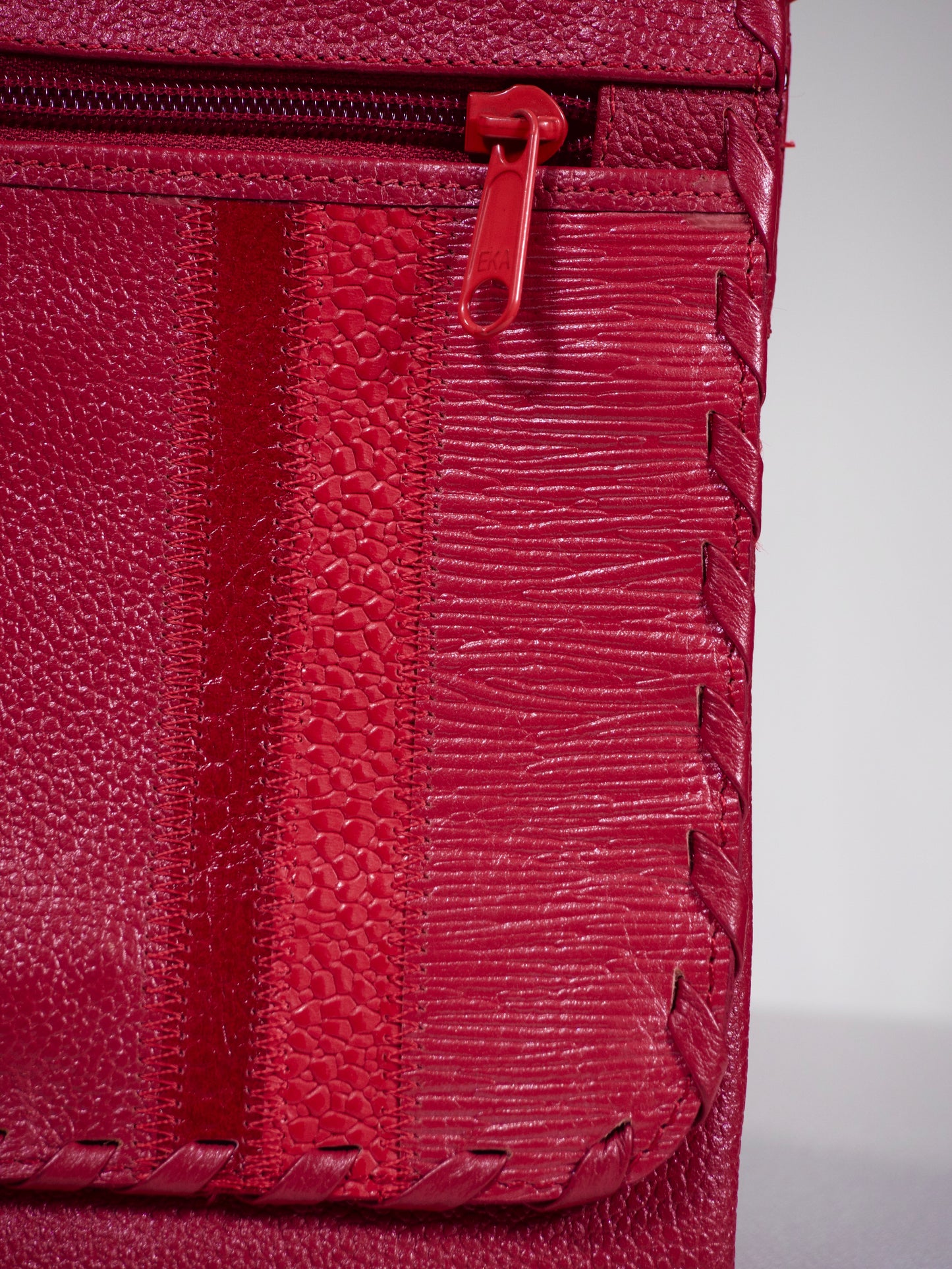 Cartera Vertical 'Revelar'